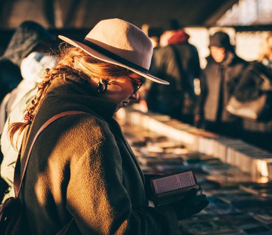 Truth Behind Online Photos